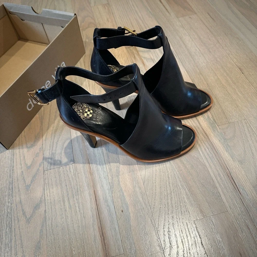 Vince Camuto Black Heels - Picture 1 of 5